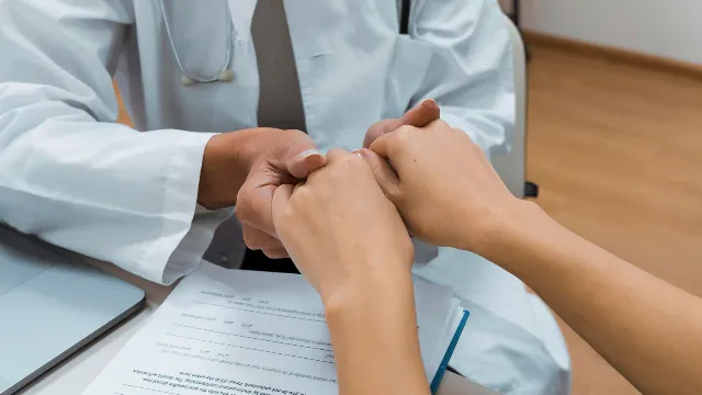 Cancelamento de plano de saúde pela operadora: o que fazer quando o plano é cancelado?